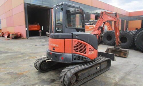 Аренда мини-экскаватора Hitachi ZX40U-3