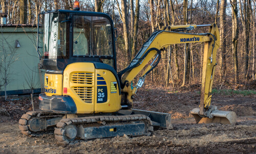 Аренда мини-экскаватора Komatsu PC35R-8